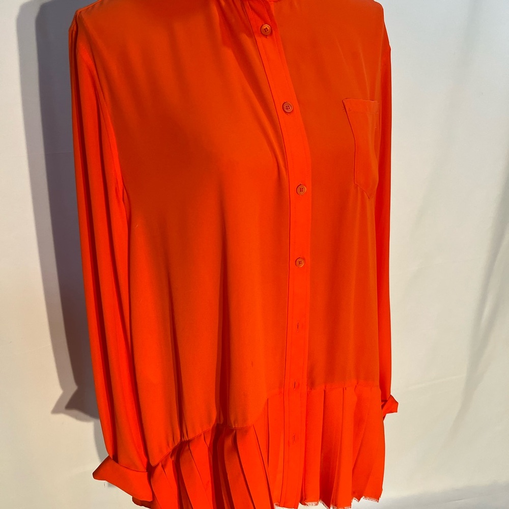 Alexander McQueen McQ king top with pleated frayed hem bottom.